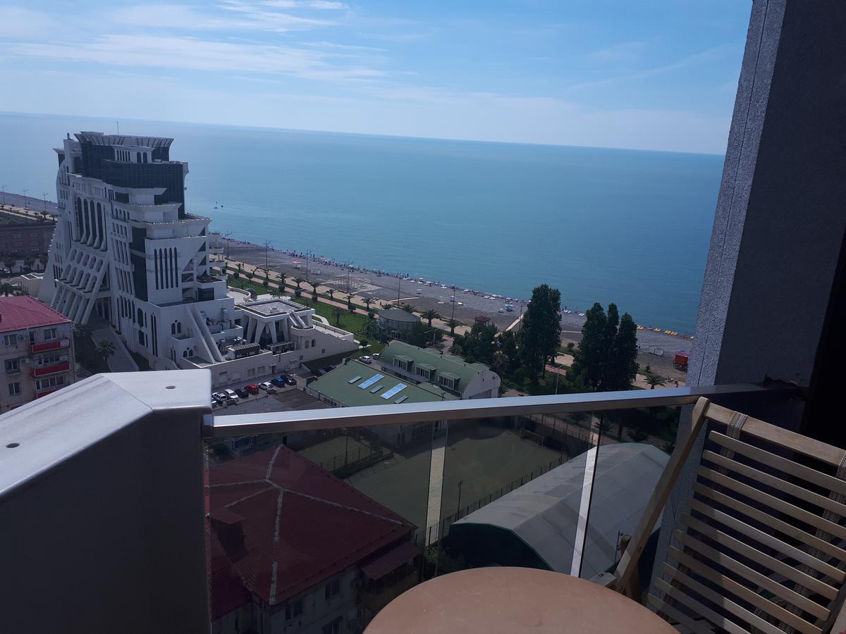 Aparthotel In Orbi Sea Towers Batum Dış mekan fotoğraf