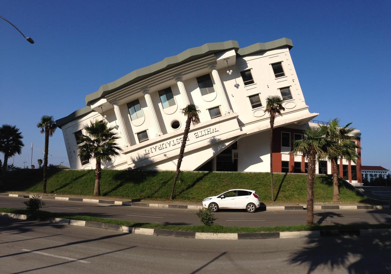 Aparthotel In Orbi Sea Towers Batum Dış mekan fotoğraf